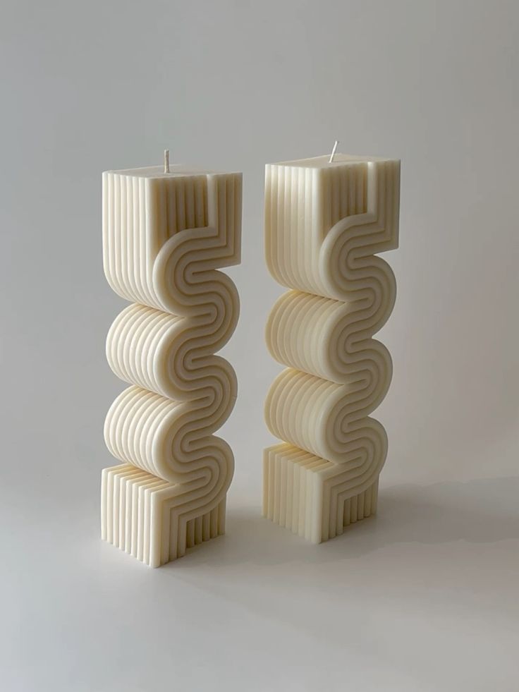 Wave Pillar Candle